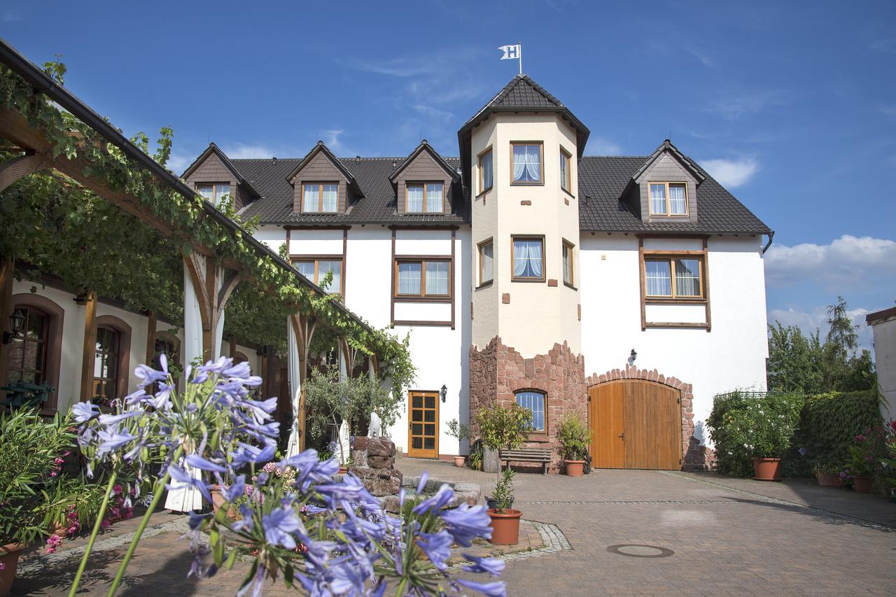 Landhotel Hopp Garni Hessheim Exteriör bild